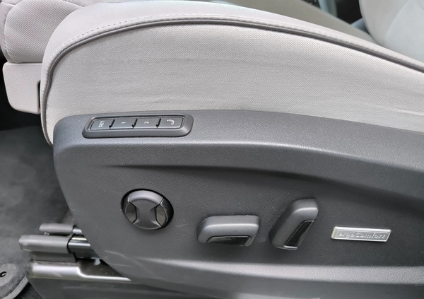 Volkswagen ID.Buzz cena 199900 przebieg: 9700, rok produkcji 2022 z Krzeszowice małe 326